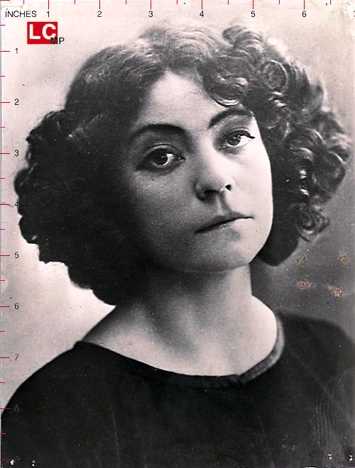 ASTA NIELSEN