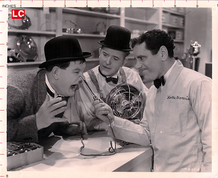 STAN LAUREL / OLIVER HARDY