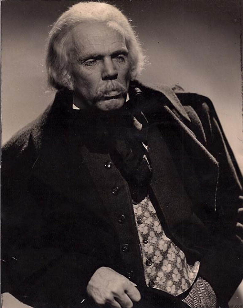 HENRY HULL