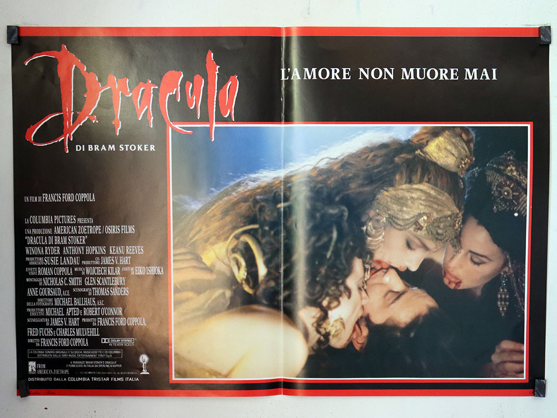 DRACULA LAMORE NON MUORE MAI