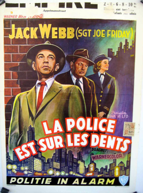 POLICE EST SUR LES DENTS, LA