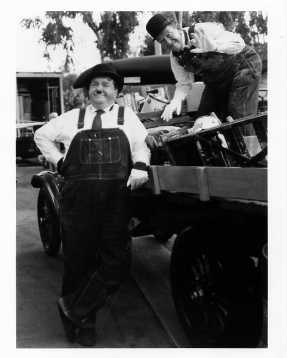 STAN LAUREL & OLIVER HARDY