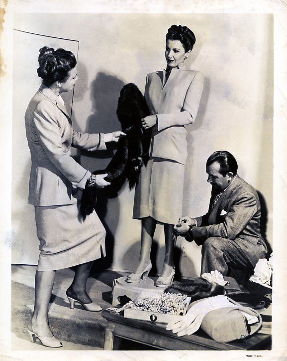 FRANCES GIFFORD
