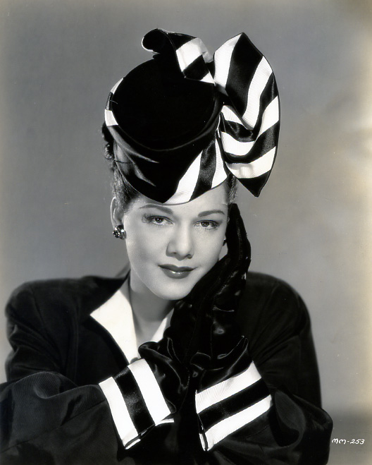 MARIA MONTEZ