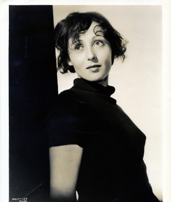 LUISE RAINER