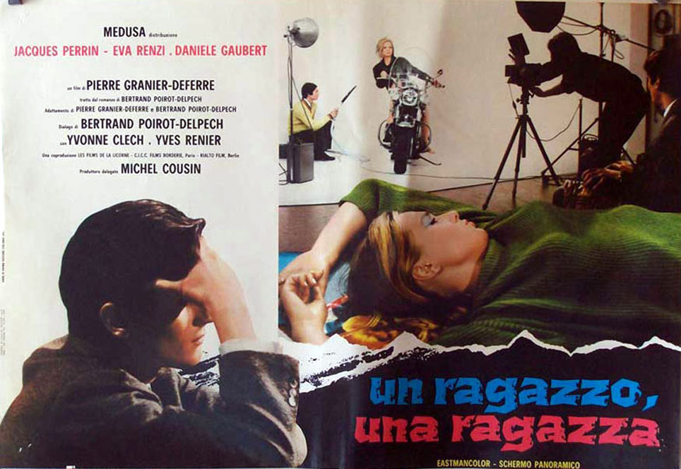 UN RAGAZZO, UNA RAGAZZA